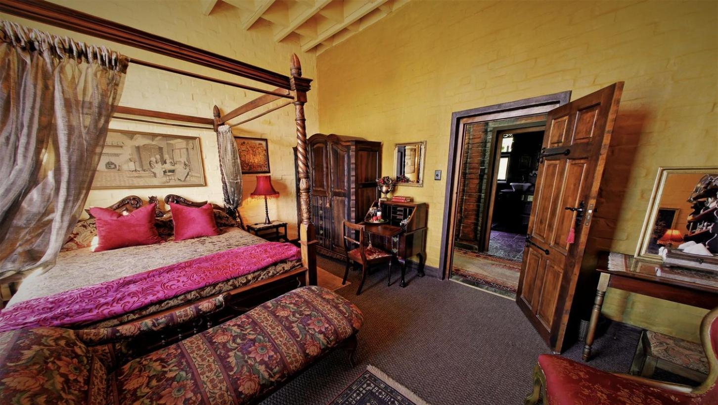 Hotel Bygracealone Manor Outeniekwa Exterior foto